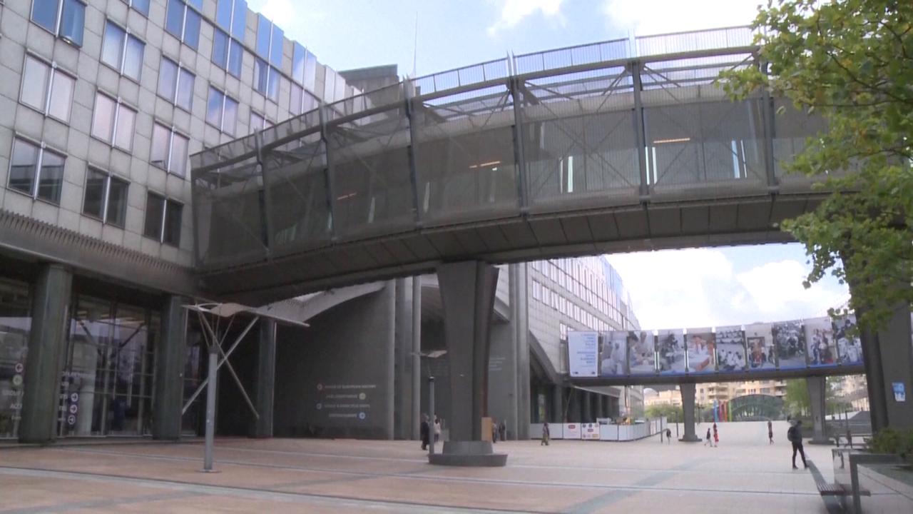 Video thumbnail for Azerbaijan: Parliament suspends ties with European Parliament over "anti-Azerbaijani activities".