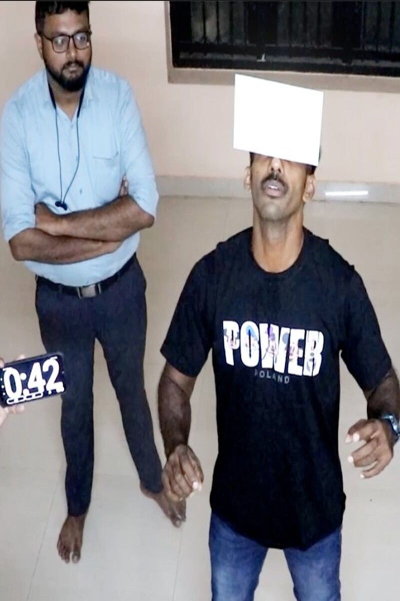 Video thumbnail for Longest duration balancing a sheet of paper on the nose  6 minutes 30 seconds by John Paul K R