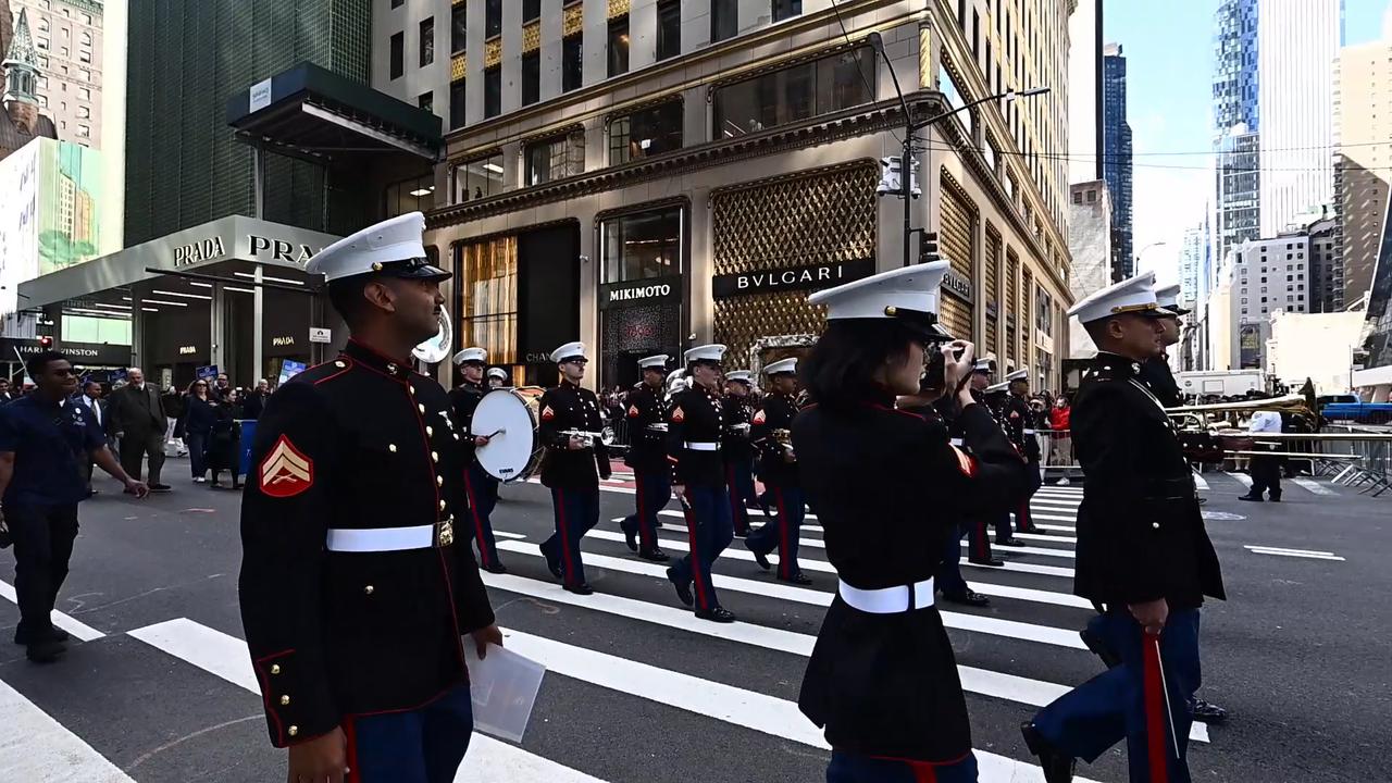 Video thumbnail for NY: 82nd Annual Columbus Day Parande - New York City.