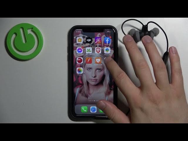 Video thumbnail for How to Pair JBL Endurance Run BT with iPhone?