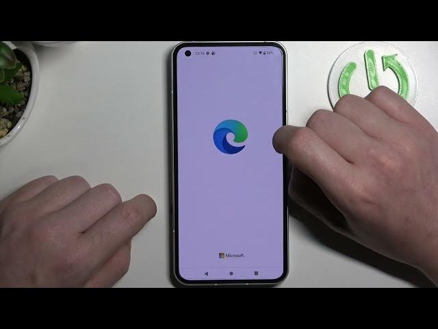 Video thumbnail for Nothing Phone 1 - How To Install Microsoft Edge Browser