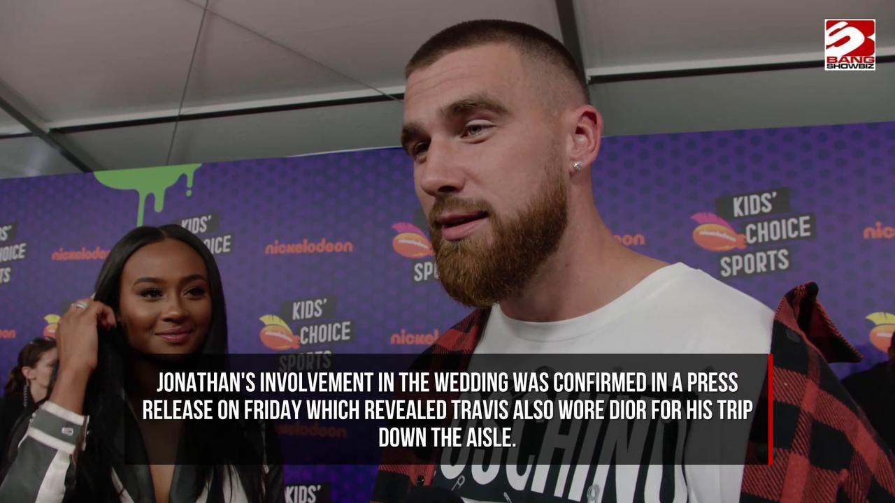 Video thumbnail for Taylor Swift's wedding dress designer reveals 'emotional' process