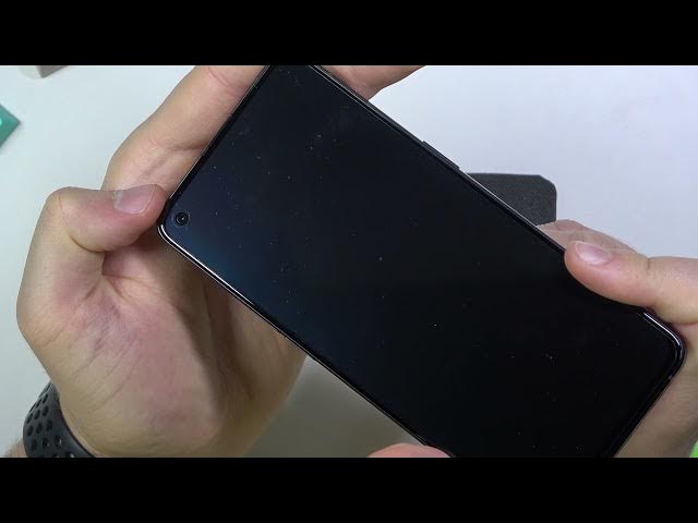 Video thumbnail for Does OPPO Reno6 5G have Factory Installed Screen Protection? EU Distribution