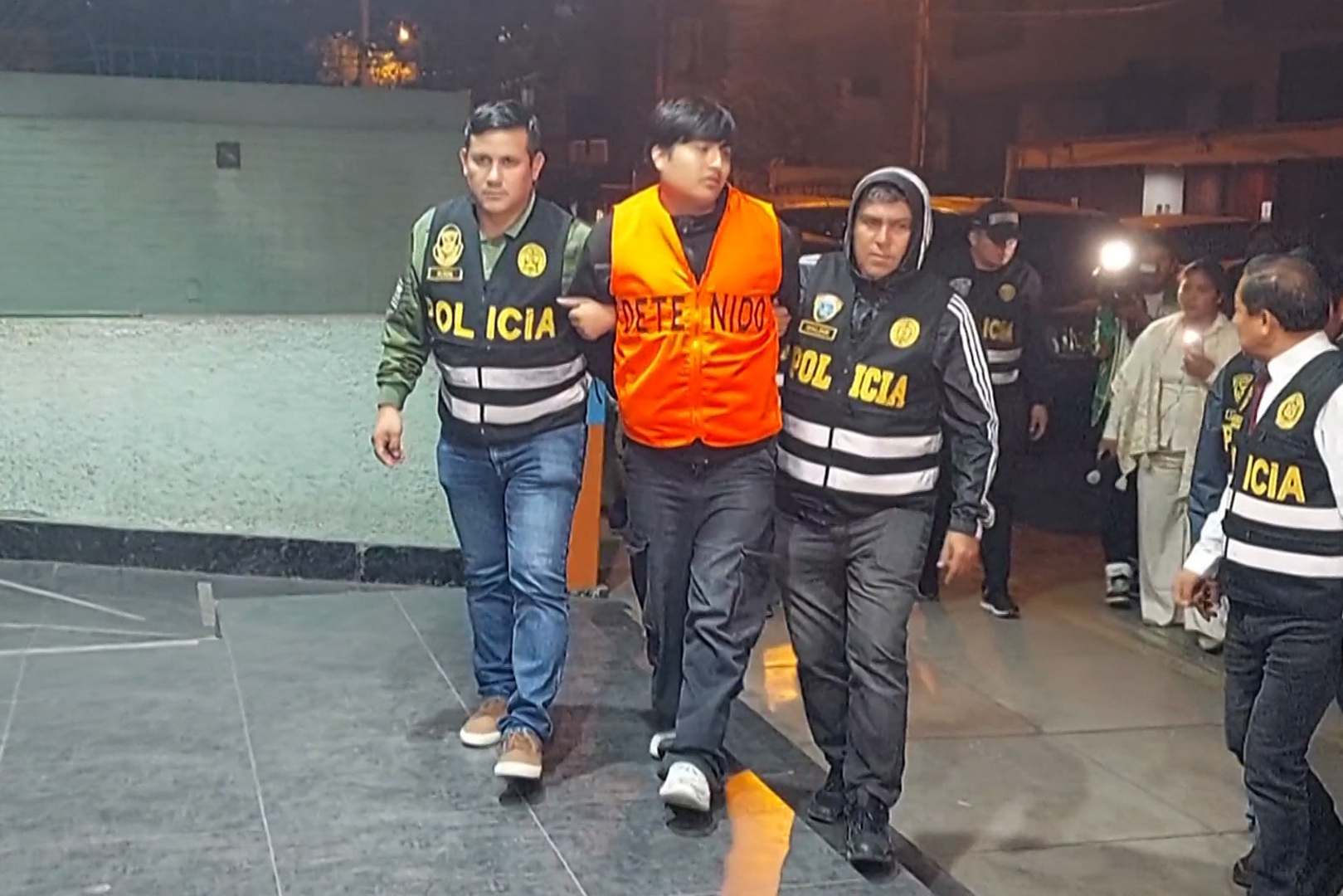 Video thumbnail for Suspects in Argentina triple femicide arrested in Peru