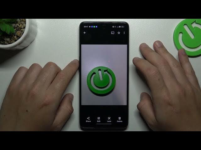 Video thumbnail for How to Perform Reverse Google Image Search in Oppo A1 - Use Google Lens Function