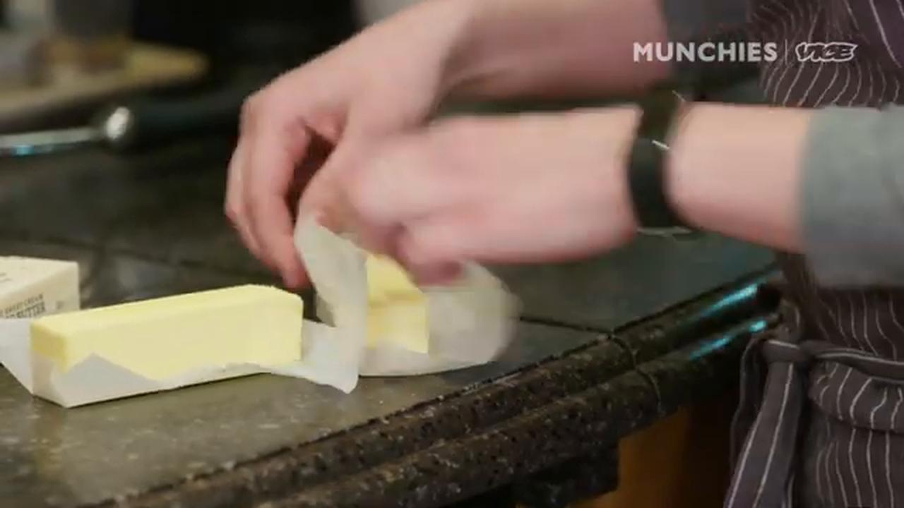 Video thumbnail for Fancy Chocolate Cake, Made in a Microwave