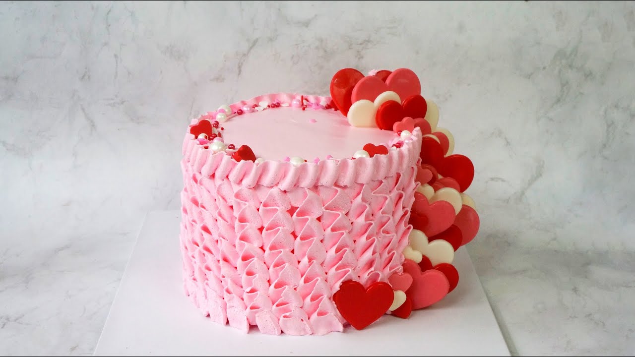 Video thumbnail for How to make heart pink Birthday Cake