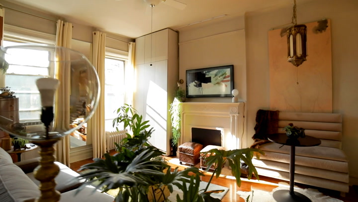 Video thumbnail for Extended Tours: Brooklyn House Tours / 3 Brooklyn Apartments with Genius Small Space Design Ideas