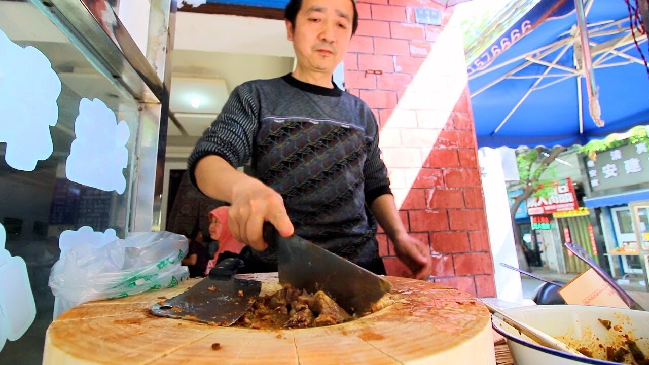 'Video thumbnail for Xi'an Street Food - CHINESE HAMBURGER + STREET FOOD in China | BEST Chinese Street Food'