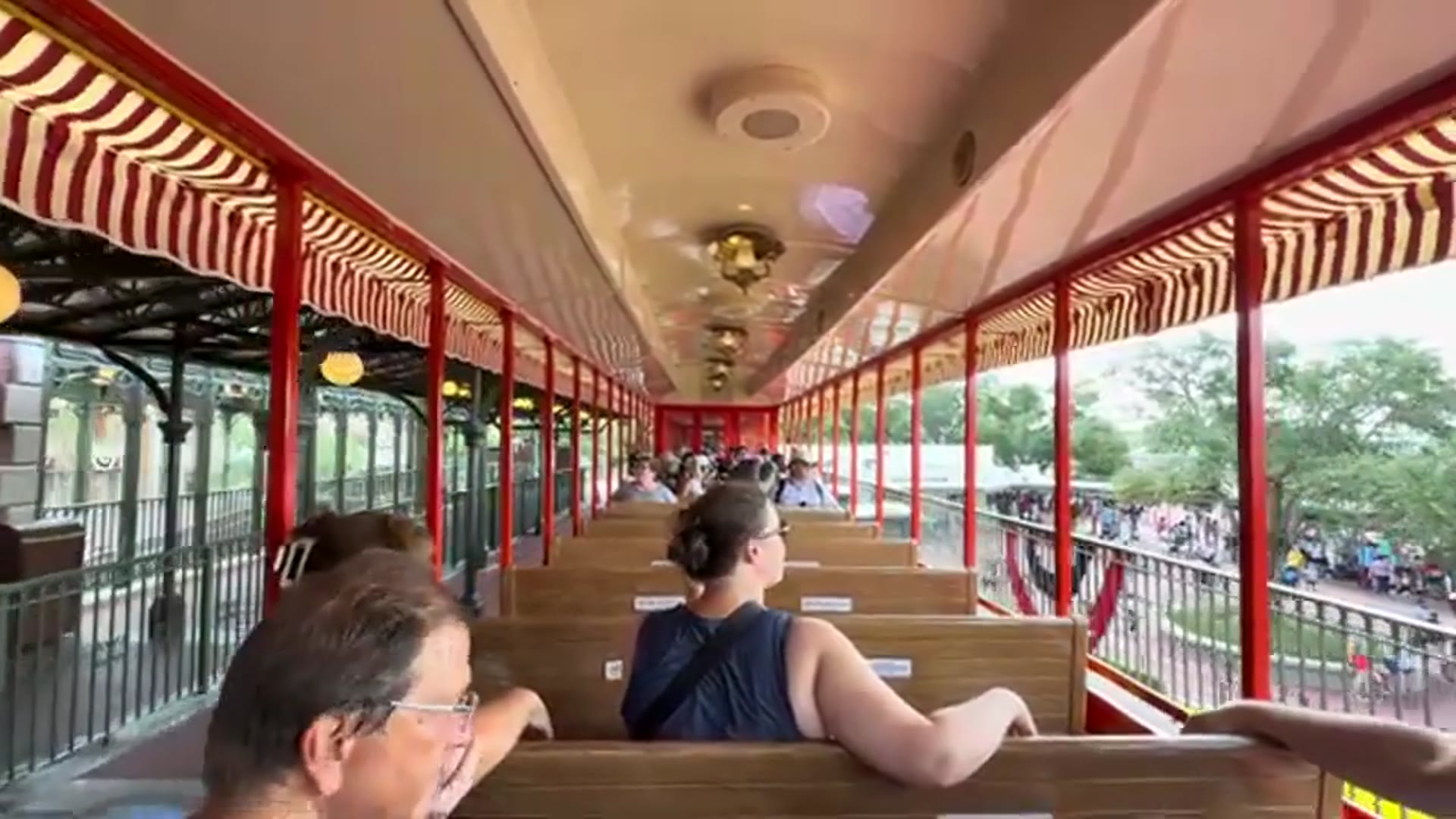 'Video thumbnail for Magic Kingdom Train Shuttle Featuring Stitch - Main Street to Fantasyland'