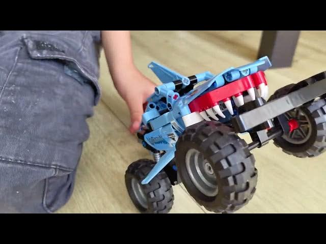 Video thumbnail for LEGO Technic Monster Jam Megalodon 42134 - Full Review