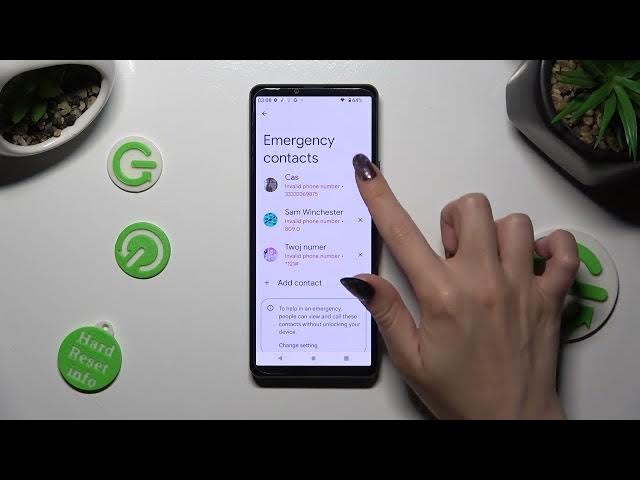 Video thumbnail for How to Add an Emergency Phone Number/Contact on a SONY Xperia 10 V