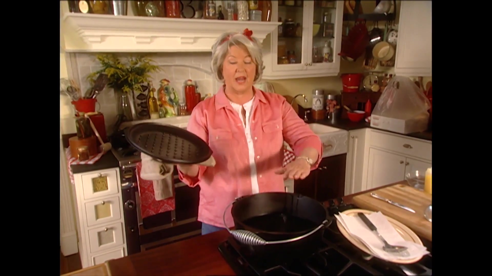 Video thumbnail for
Honey Biscuits