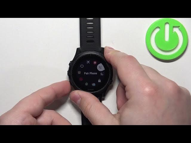 Video thumbnail for How to Activate Airplane Mode on GARMIN Forerunner 945