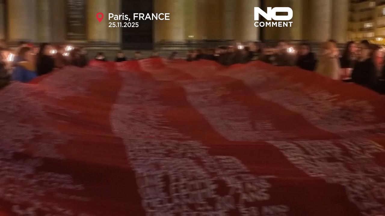 Video thumbnail for Protest in Paris denounces rise in femicides across France