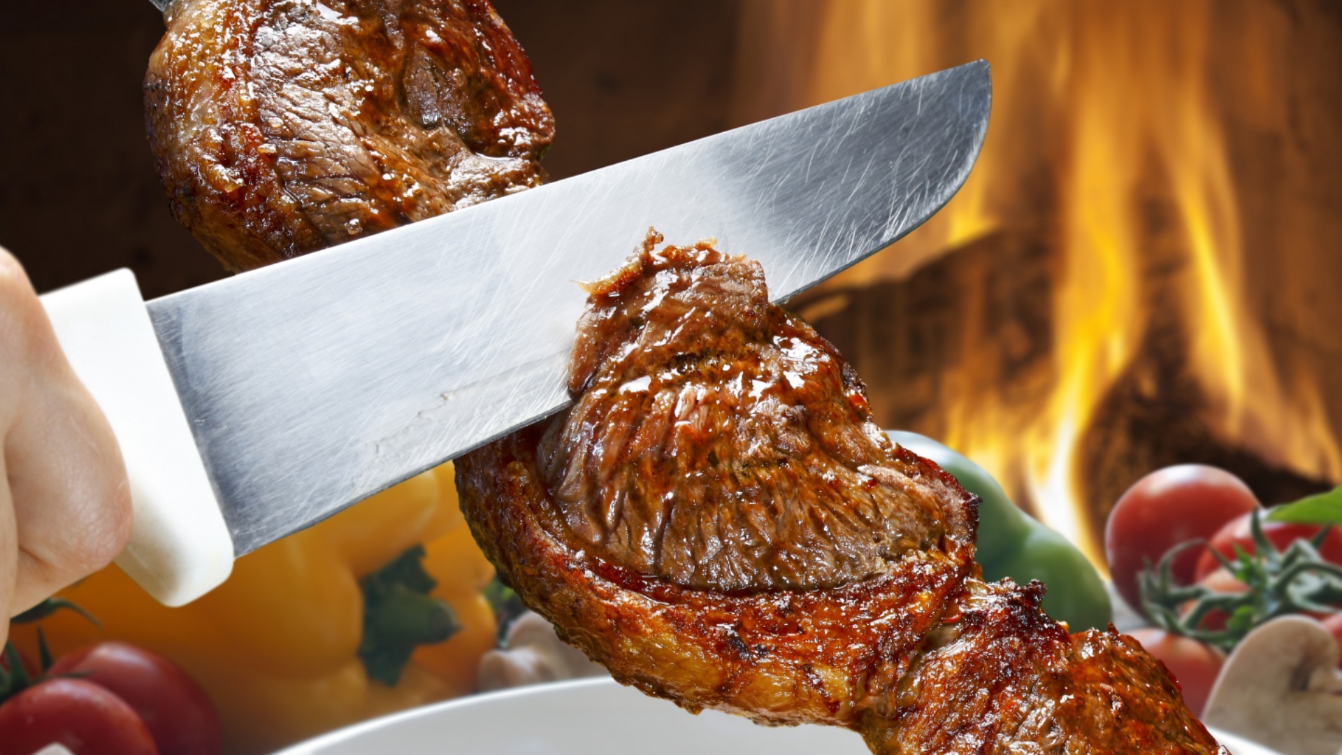 Video thumbnail for Fogo De Chao Vs. Texas De Brazil: We Now Know Which Is Better