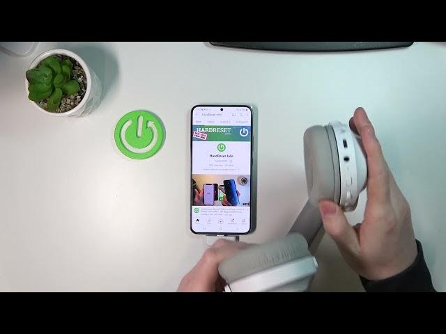 Video thumbnail for How to Connect Android Phone with Razer Barracuda X Memory?