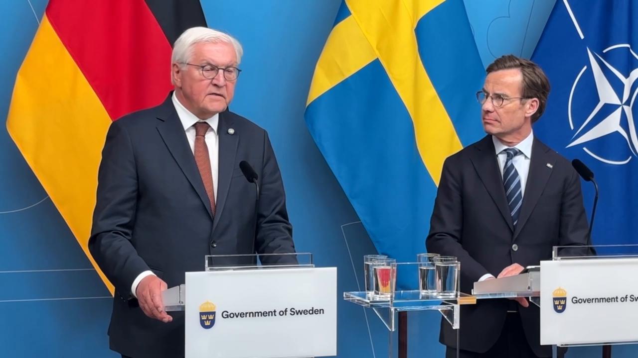 Video thumbnail for Sweden: German president, Swedish prime minister hold joint press conference in Stockholm.