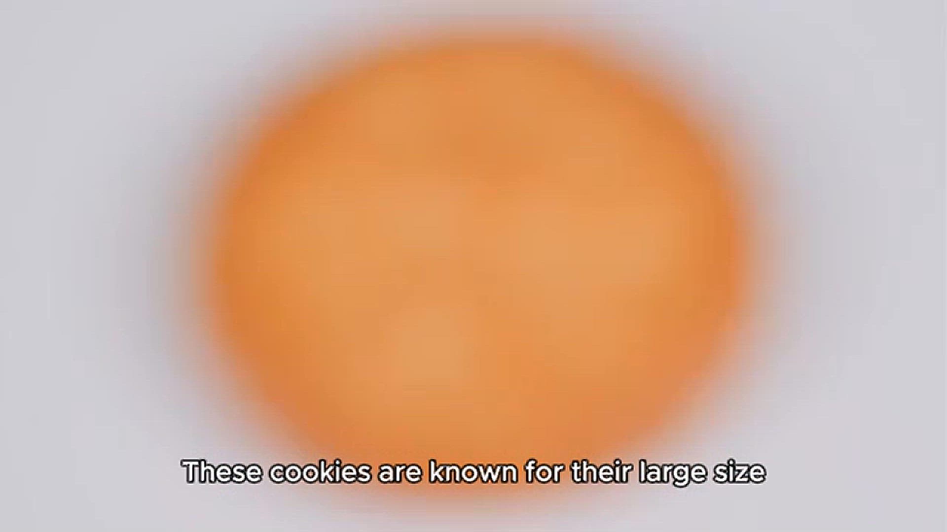 Video thumbnail for NYC style chocolate chip cookies