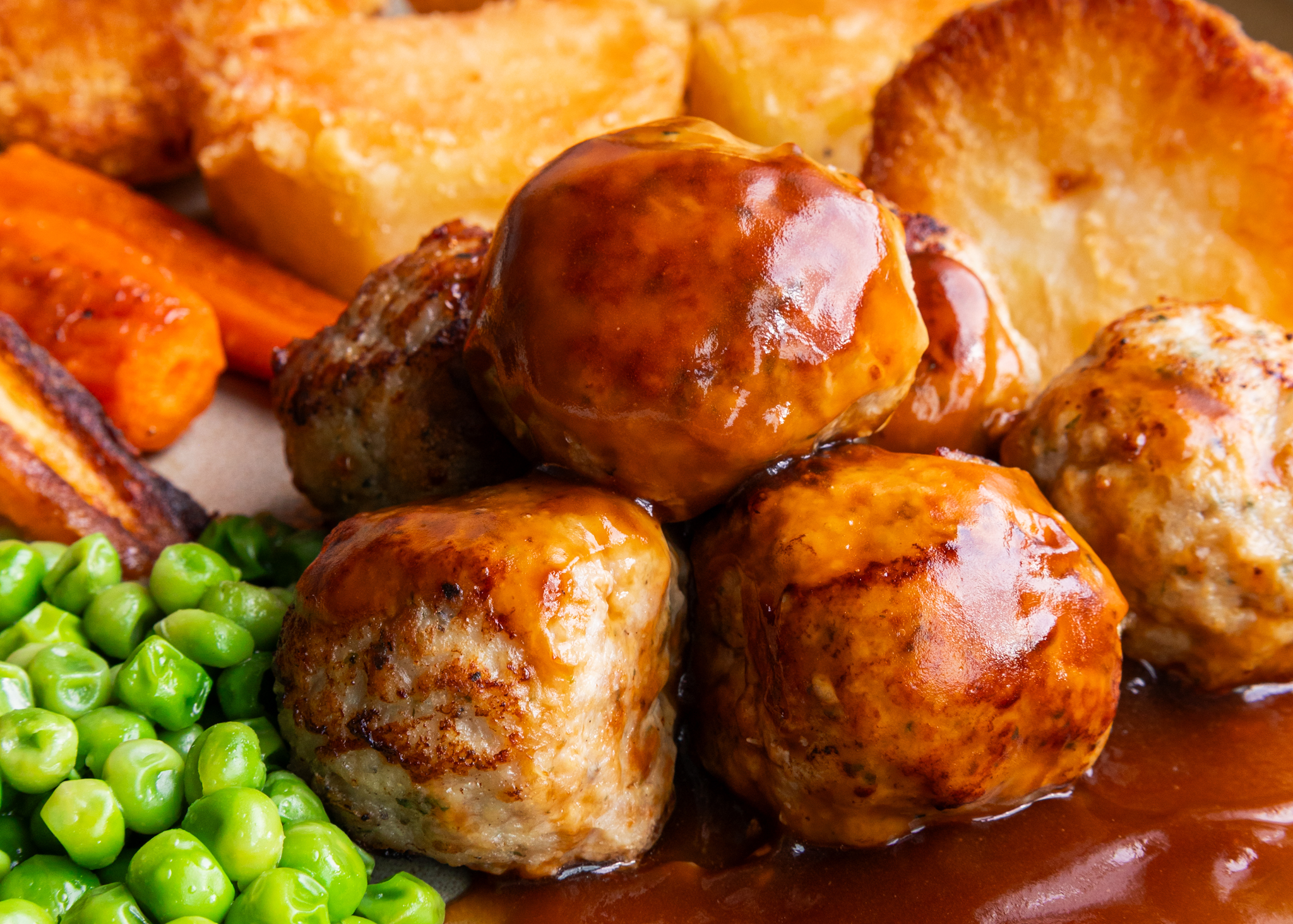 Video thumbnail for Roast Dinner Meatballs