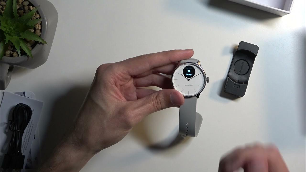Video thumbnail for Withings ScanWatch Light Unboxing
