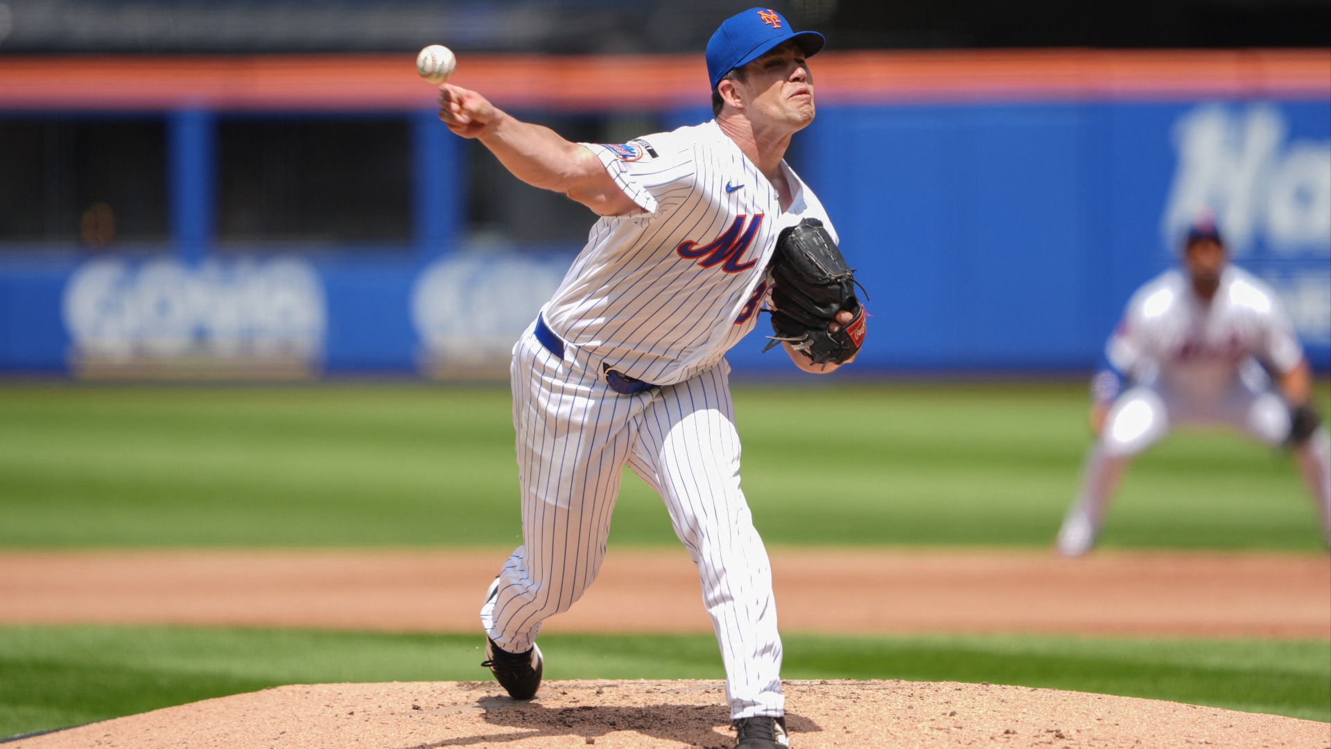 Video thumbnail for Mets Triumph Over Padres; Stock Shines in MLB Recap