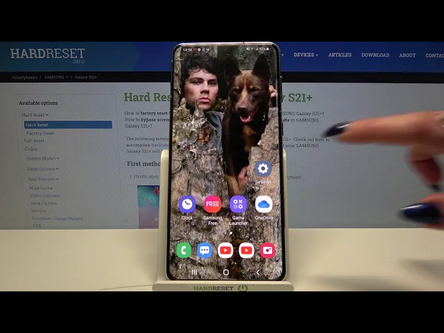 Video thumbnail for How to Turn On / Off Auto Correction in Samsung Galaxy S21+?