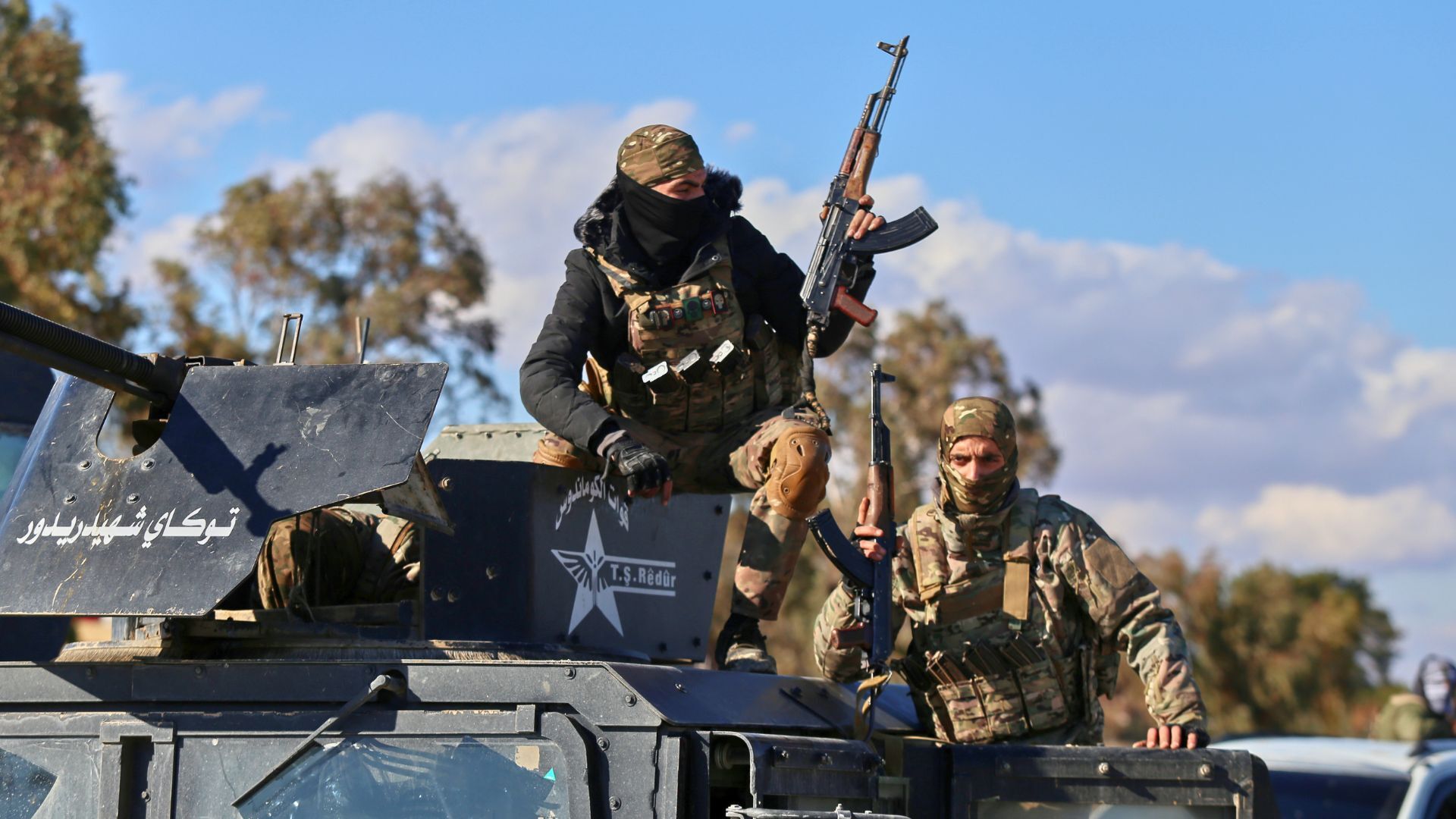 Video thumbnail for Syrian army, Kurd-led SDF trade ceasefire violation accusations