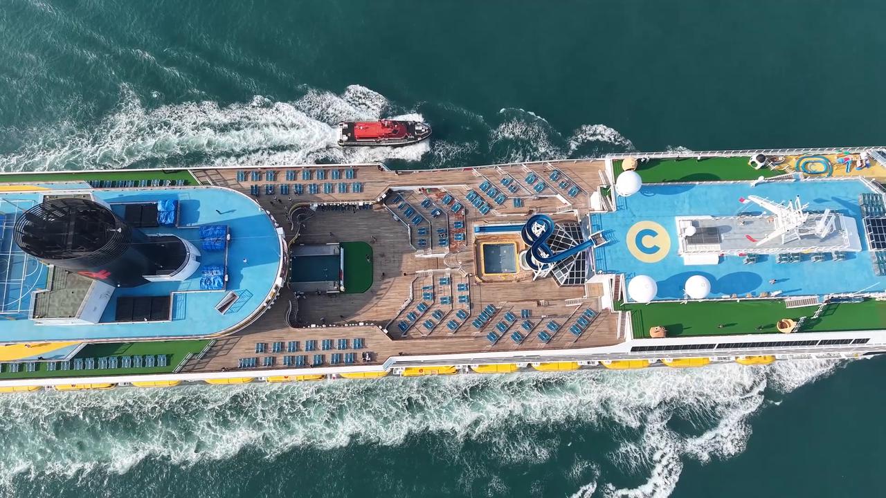Video thumbnail for China: Luxury Cruise 3.