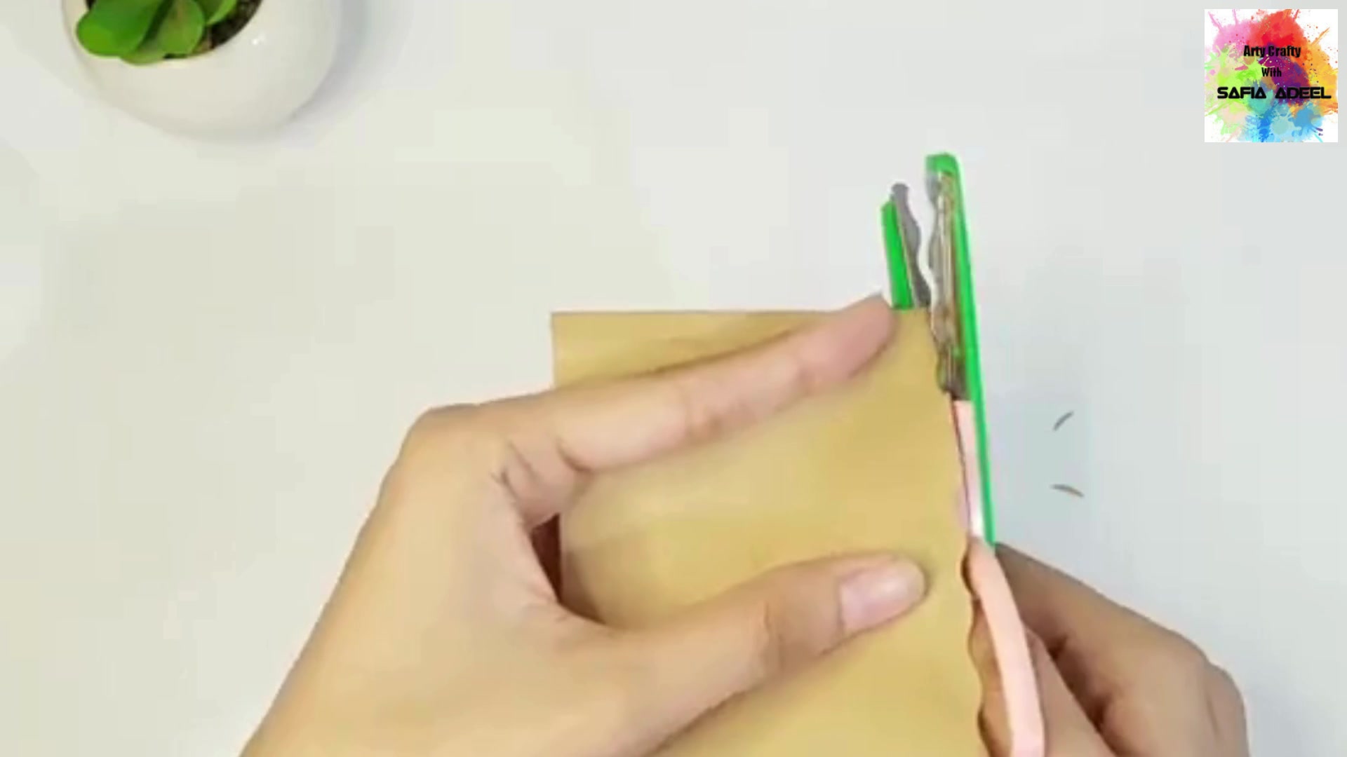 Video thumbnail for  DIY Mini Shopping Bags  Mini Gift Packing