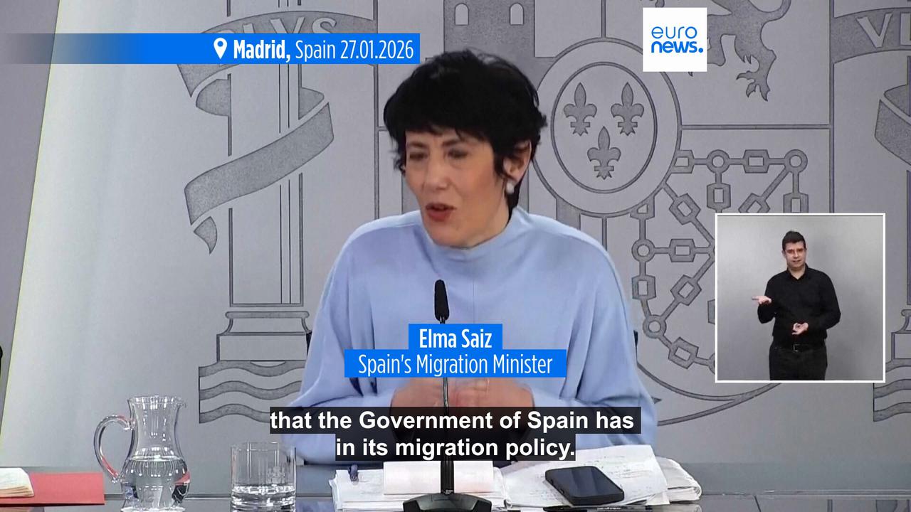 Video thumbnail for Spain approves plan to grant legal status to thousands of migrants lacking right to stay