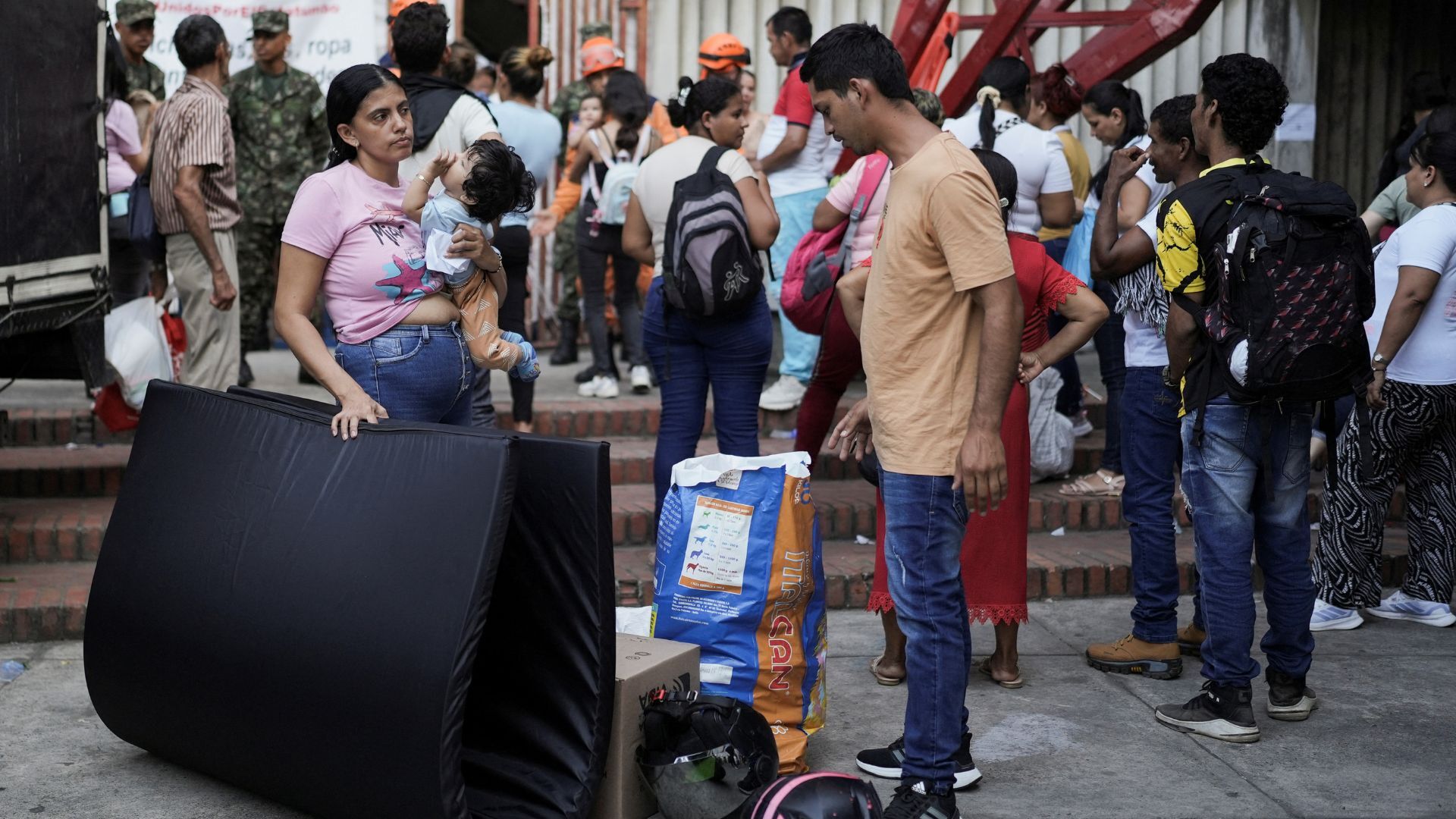 Video thumbnail for Colombia displacement doubles as Red Cross warns worst humanitarian crisis in a decade