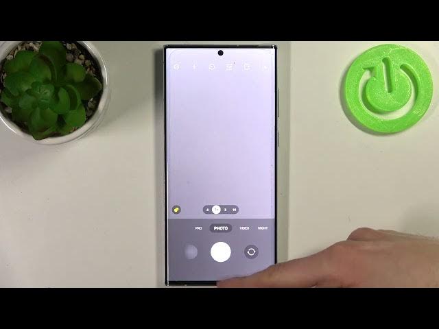 Video thumbnail for How to Change Aspect Ratio in SAMSUNG Galaxy S22 Ultra – Find Aspect Ratio Options