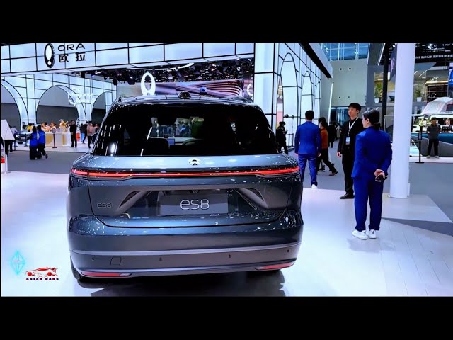 'Video thumbnail for Inside Look 2024 NIO ES8 EV Technology Features'