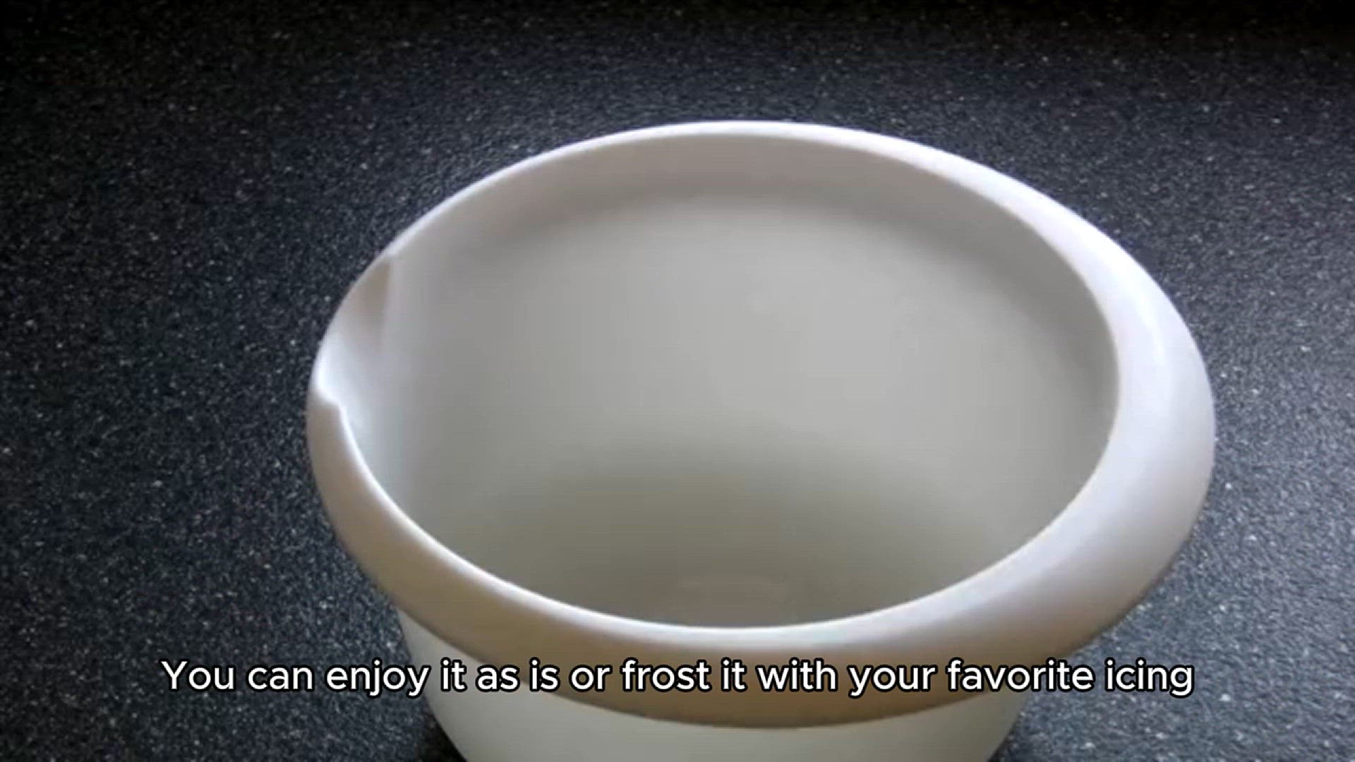 Video thumbnail for basic vanilla cake recipe