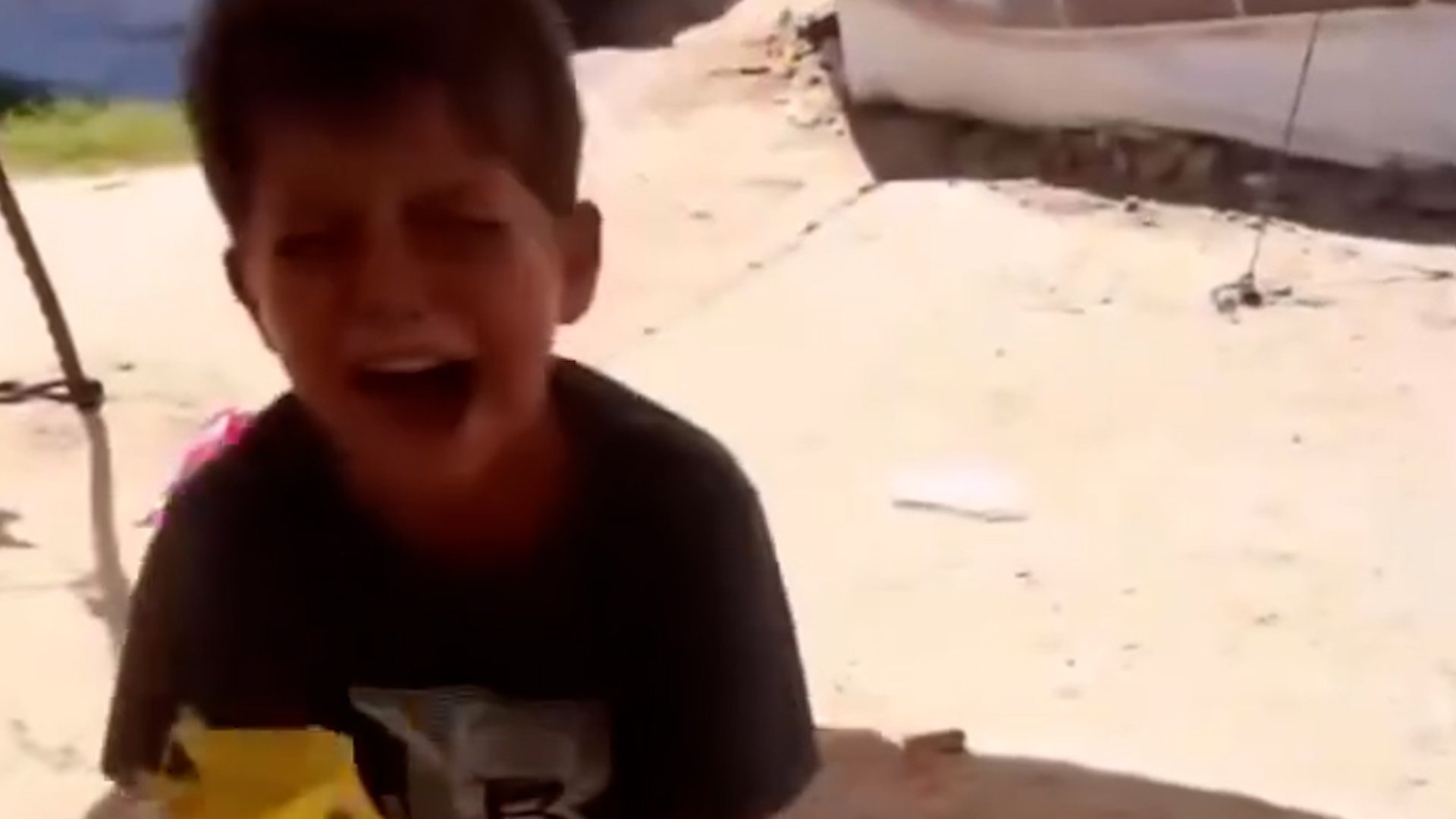 Video thumbnail for Gaza child breaks down in tears after an Israeli threat over kites