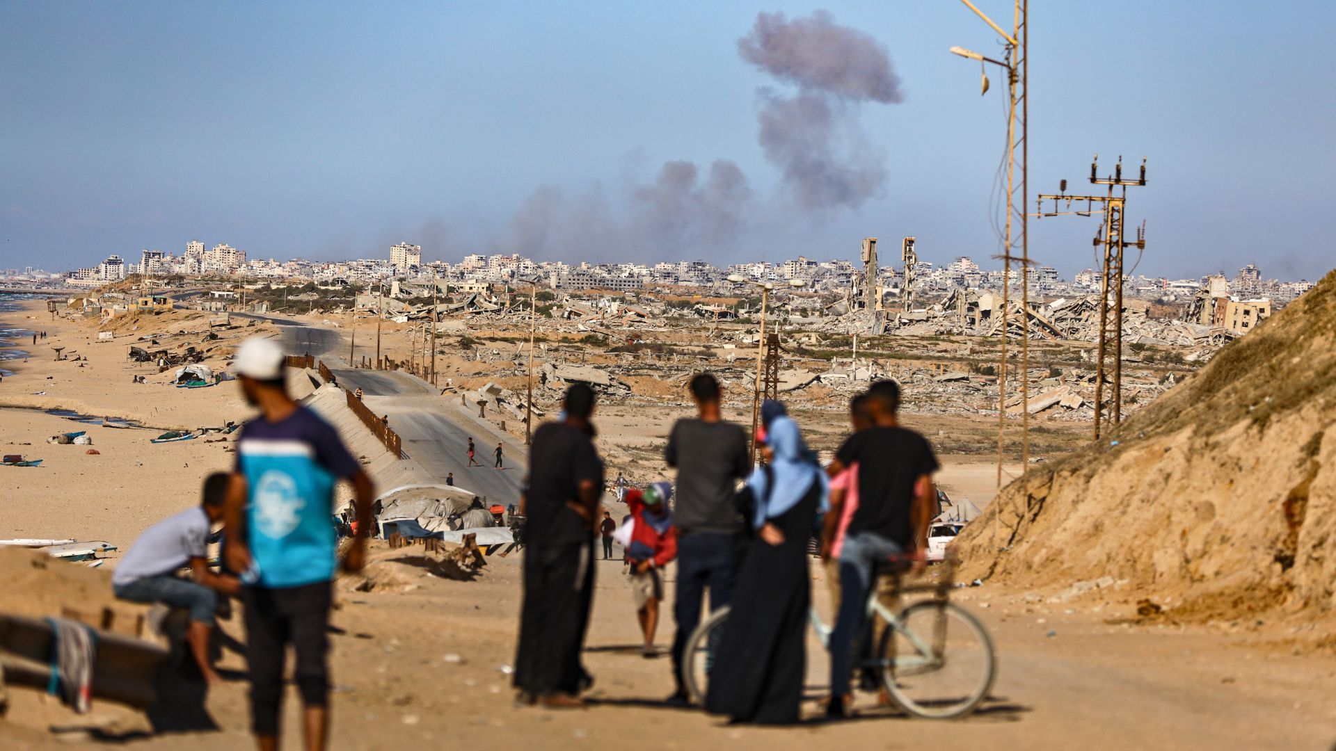 'Video thumbnail for Israeli strikes intensify across Gaza as ceasefire talks in Egypt enter third day'