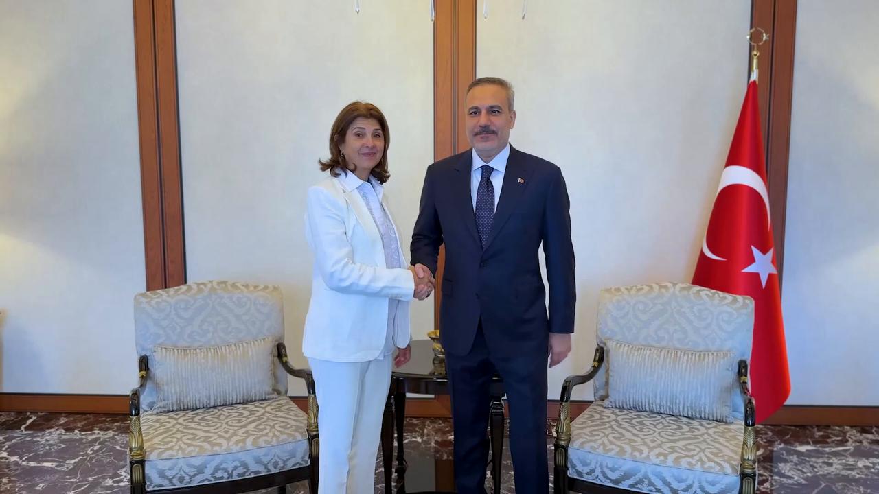 Video thumbnail for Türkiye: Turkish foreign minister receives UN envoy on Cyprus in Ankara.