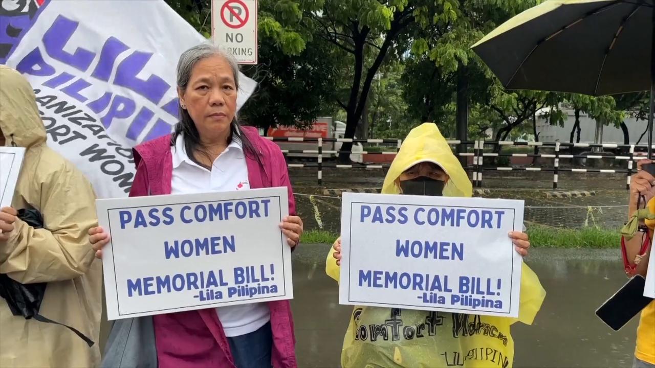 Video thumbnail for Philippines: Protest in Manila commemorates victims of Japan's wartime sexual slavery.