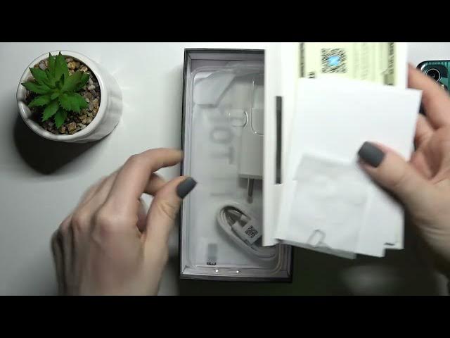 Video thumbnail for Does Infinix Hot 11 come with a 35 mm Headphones Adapter?