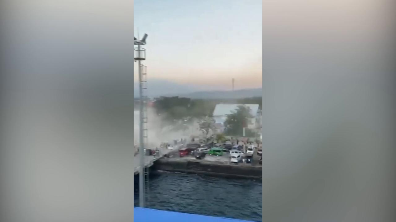 Video thumbnail for Indonesia: MOMENT - Magnitude 7.7 earthquake strikes Indonesia, kills at least 2.