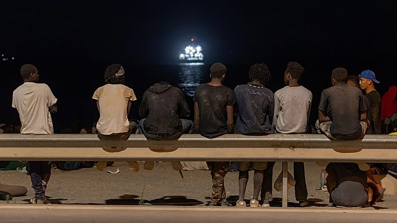 Video thumbnail for Spanish police find 28 undocumented migrants in unsanitary Ceuta flats