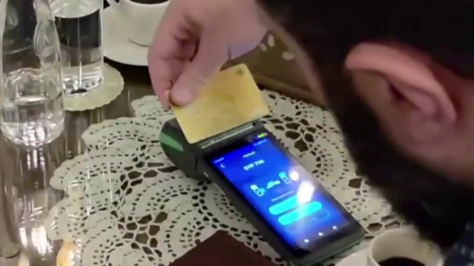 Video thumbnail for Syria’s president makes first Visa payment after sanctions removal