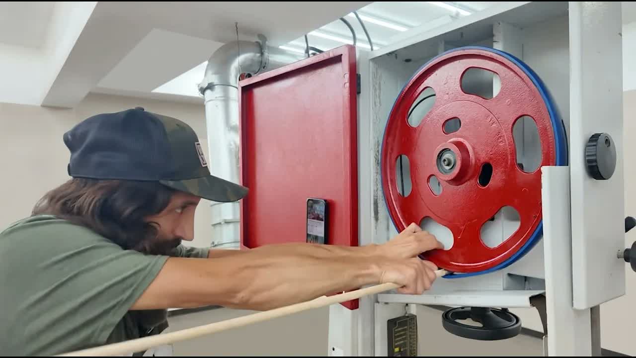 Video thumbnail for Matthew Cremona: No More Squeaky Bandsaw
