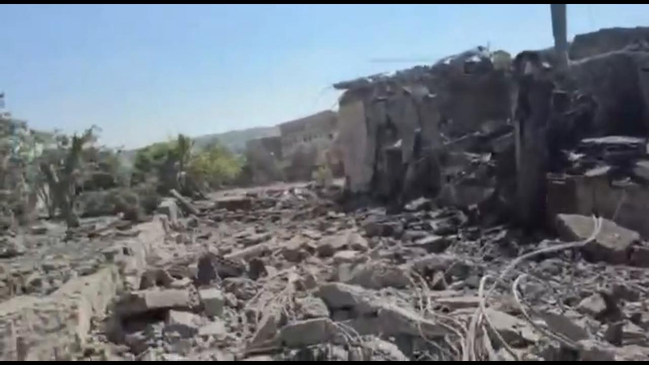 Video thumbnail for Lebanon: Aftermath of the Israeli airstrike on the town of Al-Nabatieh Al-Fawqa.