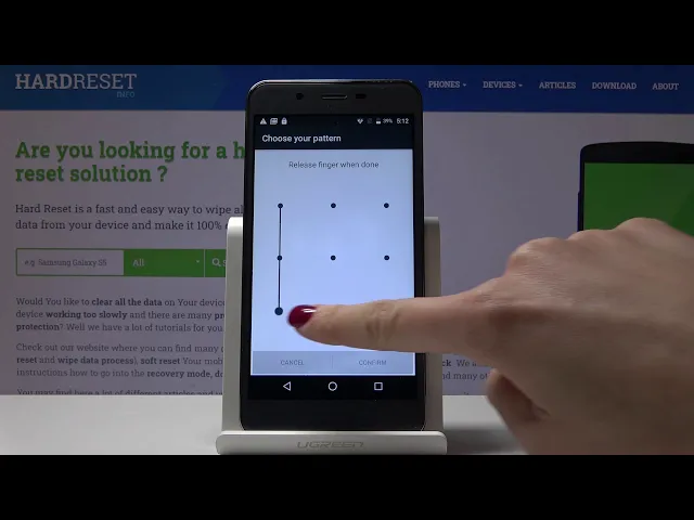 Video thumbnail for How to Enable Lock Screen in BUSH Spira B3 5  - Activate Screen Protection