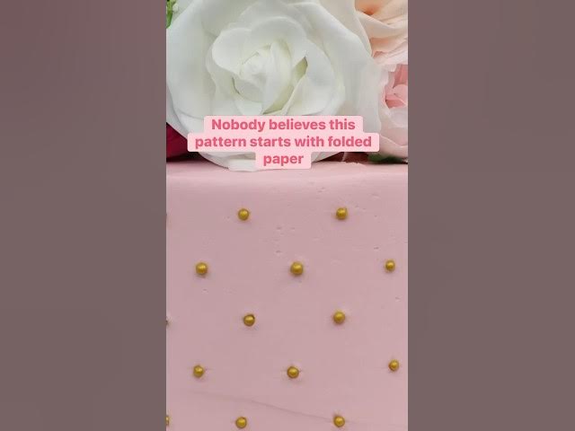 Video thumbnail for Steal this for professional-looking quilted patterns on cakes! #cakedecorating