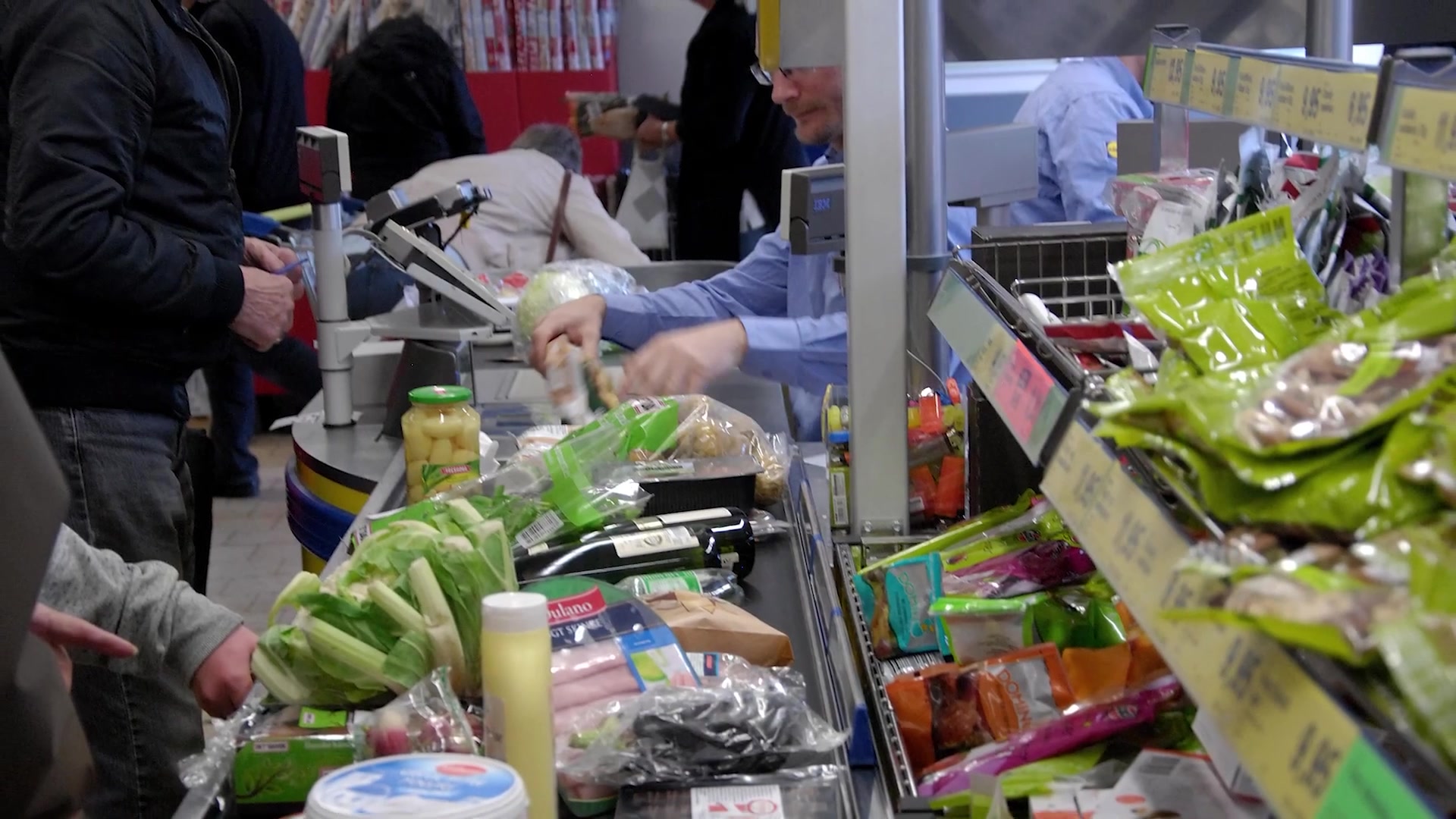 Video thumbnail for The Real Reason Aldi Cashiers Sit Behind The Register