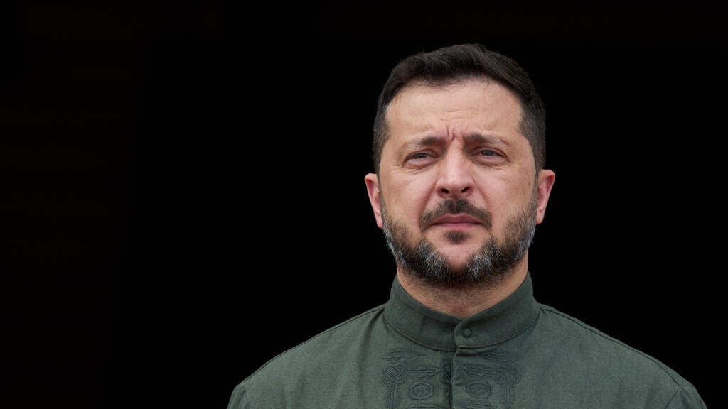 Video thumbnail for European leaders rally in Kyiv to celebrate Ukraine's Independence Day