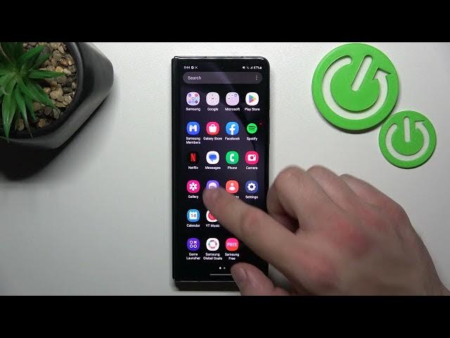 Video thumbnail for Revamp Your Mornings! Epic Alarm Sound Change for SAMSUNG Galaxy Z Fold5 🔊